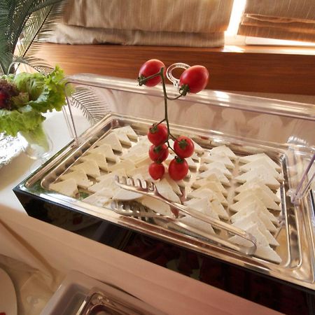 Royce Hotel Истанбул Екстериор снимка